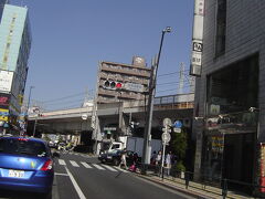吉祥寺駅前です。　井の頭公園方面＜井の頭通り＞
関東バス乗り場は北口です