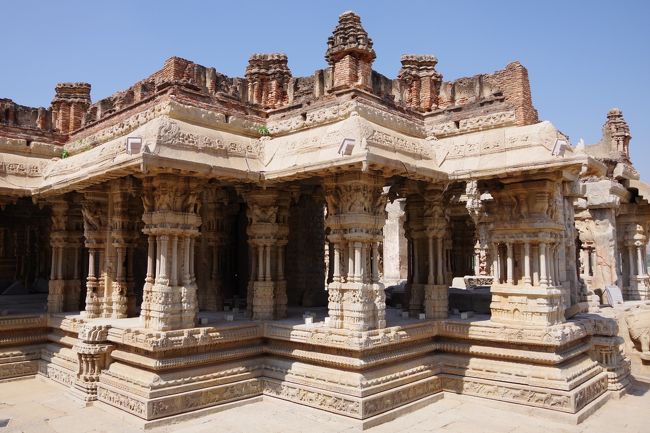 インド デカン高原の旅 １６ ハンピ ヴィッターラ寺院 ハンピ インド の旅行記 ブログ By ミズ旅撮る人さん フォートラベル