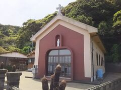 中に入るには事前の連絡が必要です。

私は興味がないので写真だけ撮って離れました。