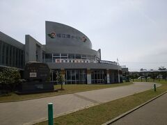 福江港に戻り、原付にて福江市内に残った郵便局を訪問後、池田レンタカーに原付を返却。その後徒歩で福江港ターミナルへ歩きました。