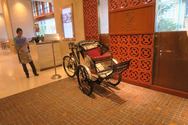 新しくなったサイゴンカフェ。<br />去年の9月にきたときは、工事中でした。<br /><br />明るくなって入りやすくなりました。<br /><br />