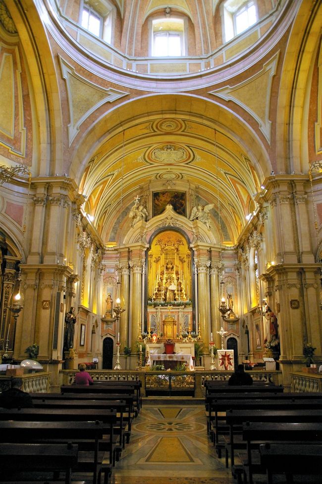 聖アントニオ教会内部