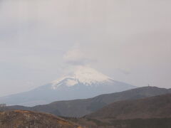 箱根ロープウェイ車内から見る風景

富士山