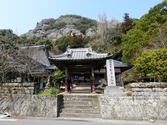 山門　天台宗　山号は威王山