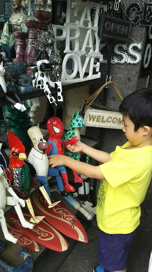 バリネコじゃなくてスパイダーマンだ！