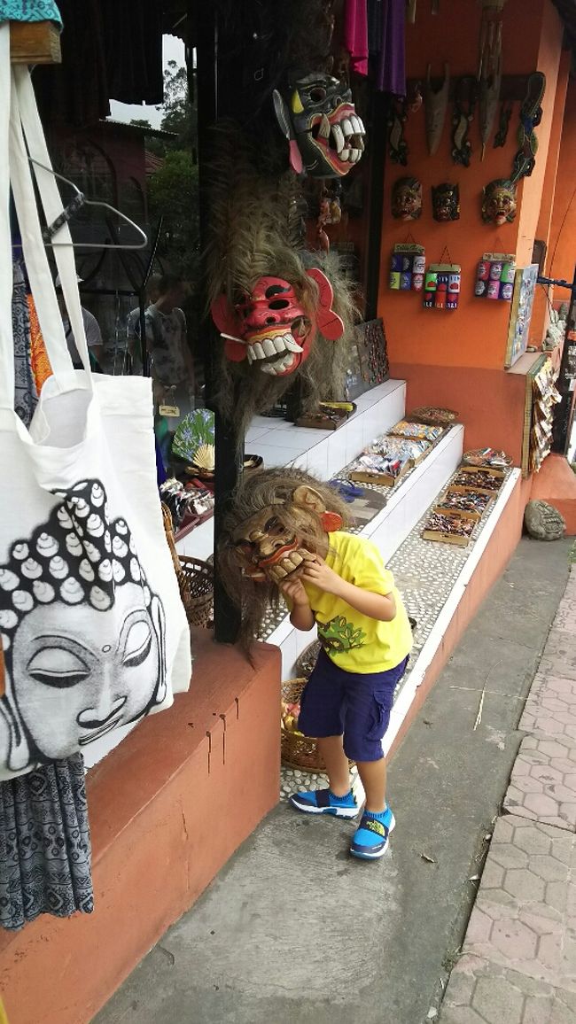 こうするのは世界共通。