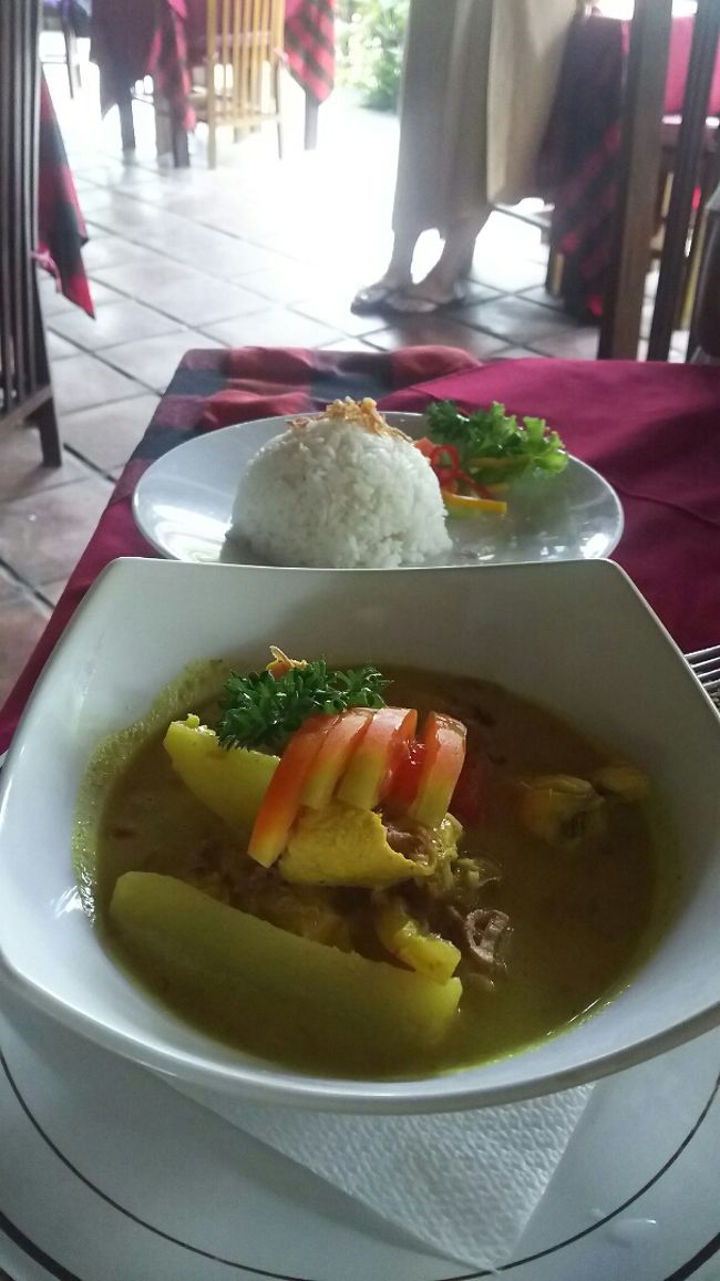 バアバはカレアヤム。<br />量が多めだったのに美味しいと完食。