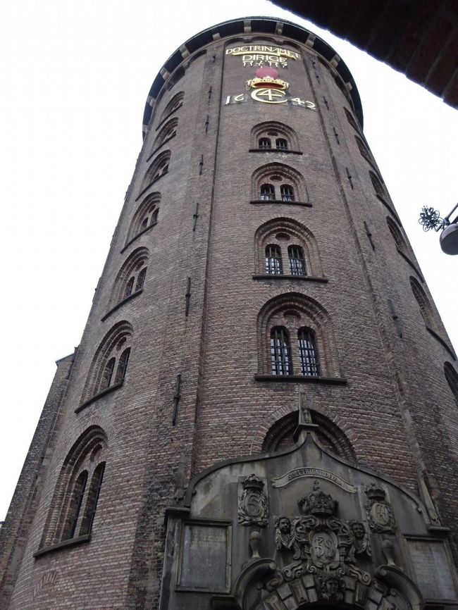 円筒に登れて嬉しかったな。<br />チボリ公園も人魚姫もなしのコペンハーゲンですが、心残りなしです。<br /><br />明日はいよいよ南米へ向かいます。