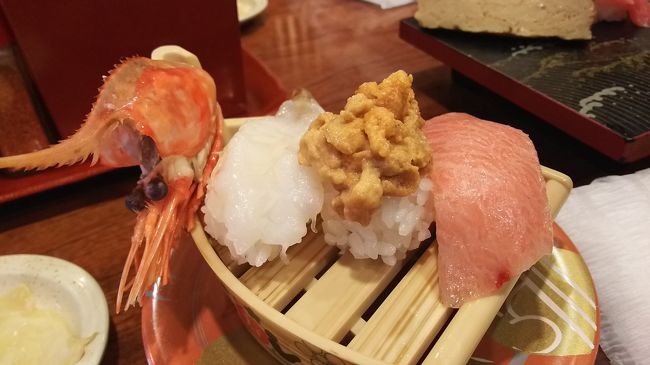 エビ、ウニ等の三点盛