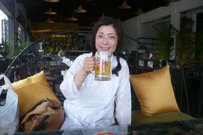 オンコービール、安くて（５０セントほど）旨い！<br />今度カンボジアへ来る際は、プノンペンでの滞在と思ってます。