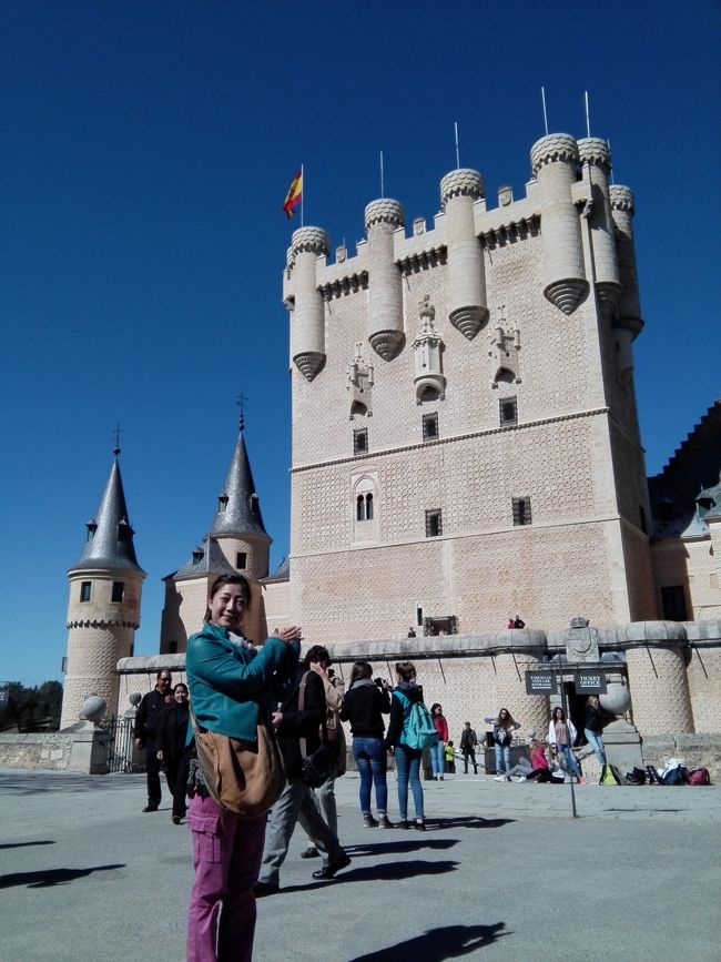 アルカサル。<br />シンデレラ城のモデルは<br />有名ですね。