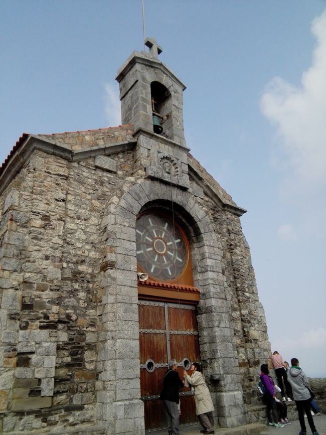 ３回鐘を鳴らすと幸せになれるって。