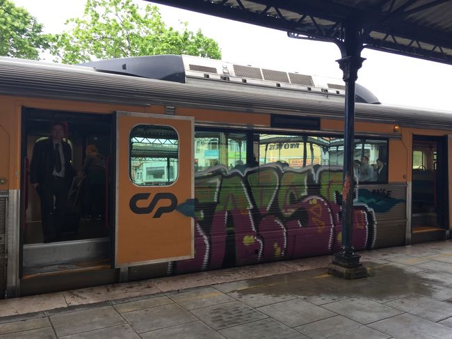 乗り換えてコインブラA駅に行きます。