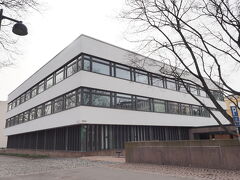 また歩いていくとヘルシンキ大学のキャンパスがありました。
