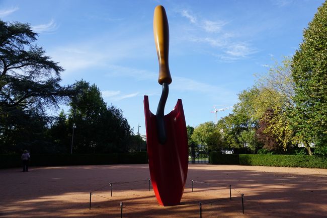 国立美術館館へ行くつもりが、間違って近代美術館へ来ました。<br />