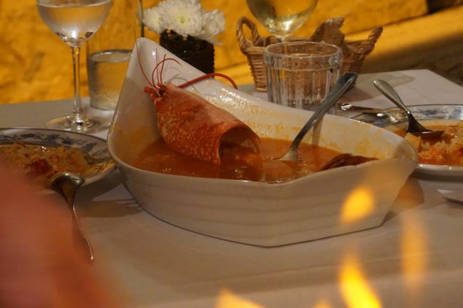 これも隣の女性2名の注文品です。