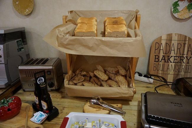 パンも豊富です。