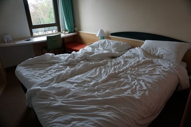 部屋です。朝　チェックアウト時に撮りました。