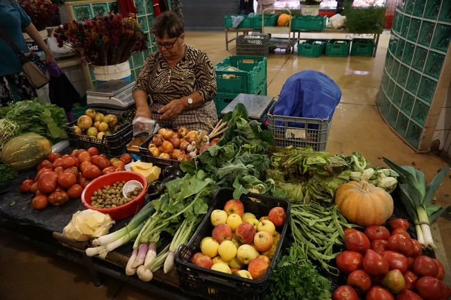 野菜の店が沢山ありました。