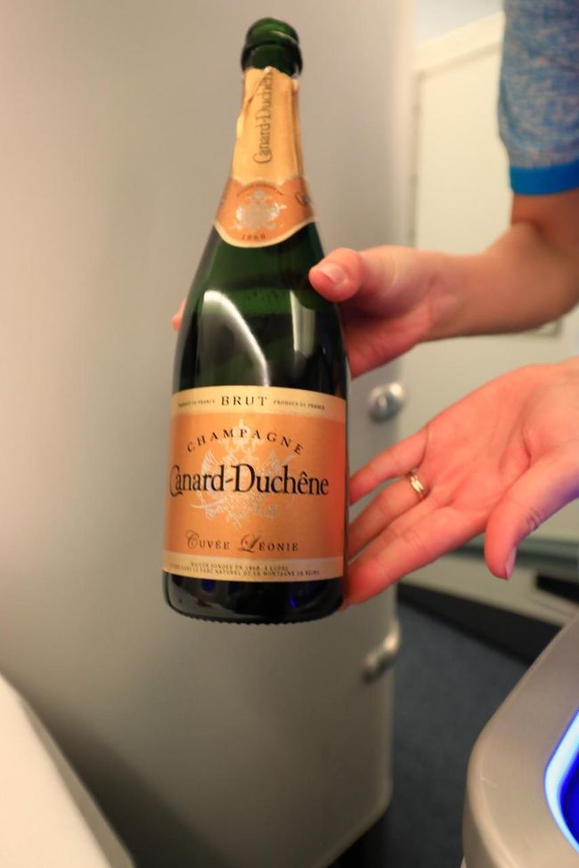 シャンパン、いつもの１杯をいただきます