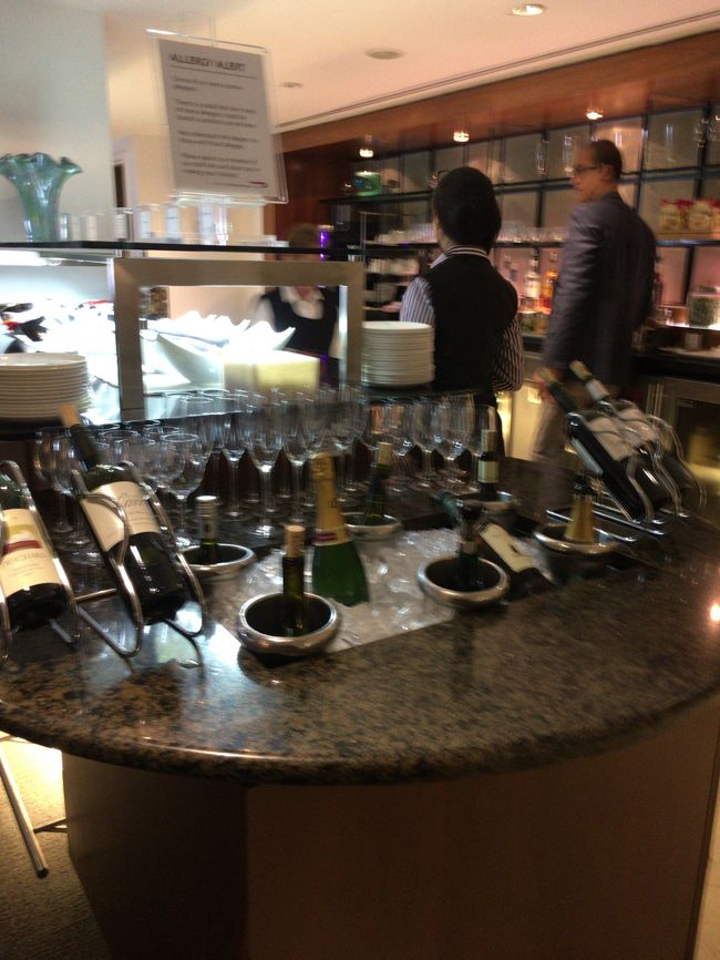 ミールもお酒もかなり充実してます。味もなかなか