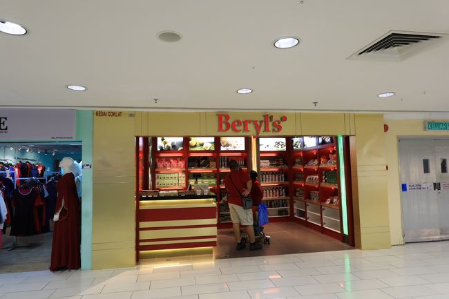 在庫は少ないですがとりあえずＢｅｒｙｌｓ<br />ティラミスの袋入りが無かったですねー。うーん、やっぱりＫＬＩＡ２かなー