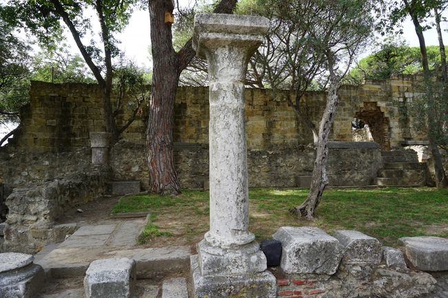 サン・ジョルジェ城へ行きました。