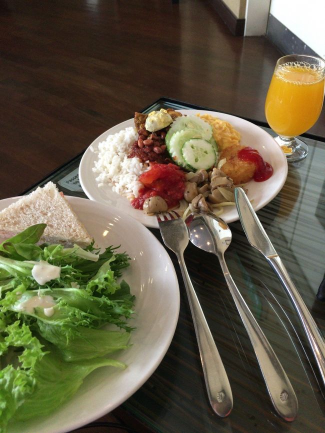 なかなか充実してますね。ラクサも作って貰えるようですね。