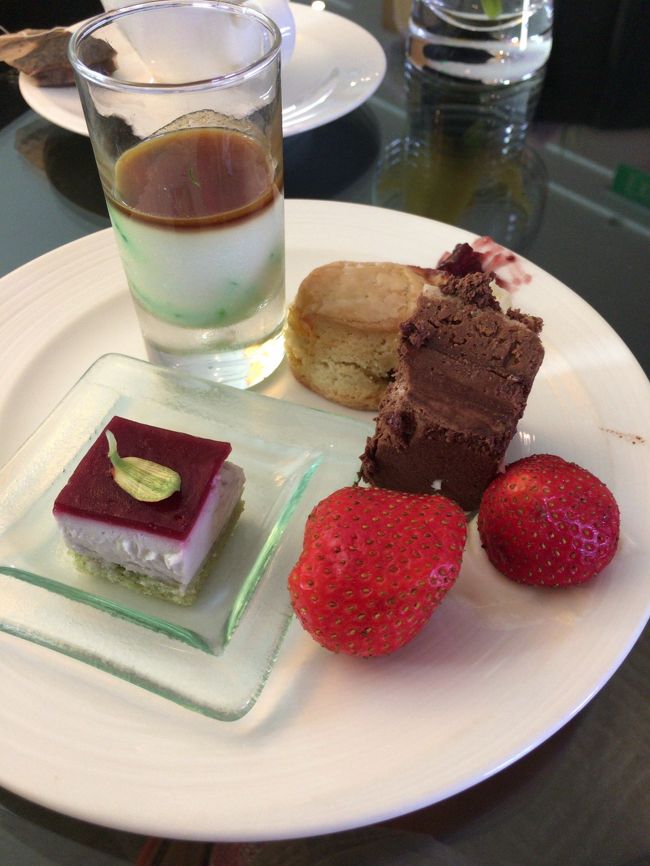 甘味も十分提供されています。