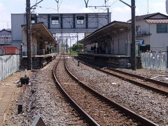 東武アーバンパークライン(野田線)、藤の牛島駅。
駅名になるくらい大事にされている藤なのですね。