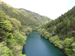 ここは白丸湖という湖になっていました。