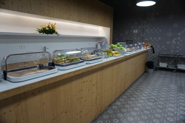 食べ物が豊富に用意されてます。