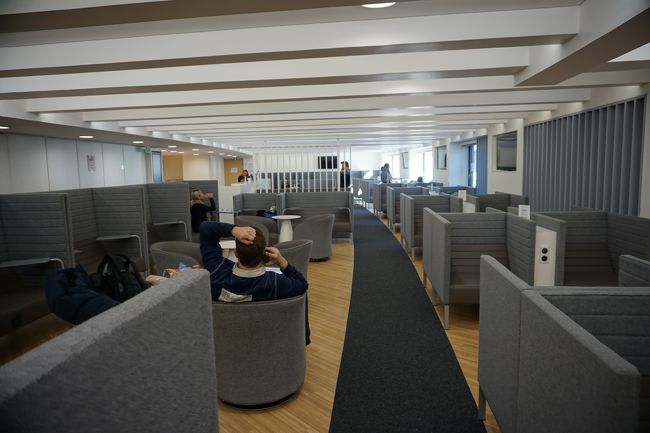 広くて人もあまり居なくて快適です。