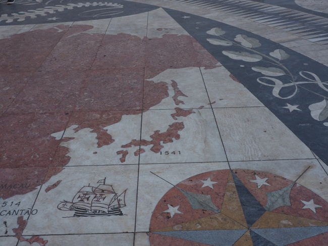 　発見のモニュメントにある日本到達が１５４１年となっています。