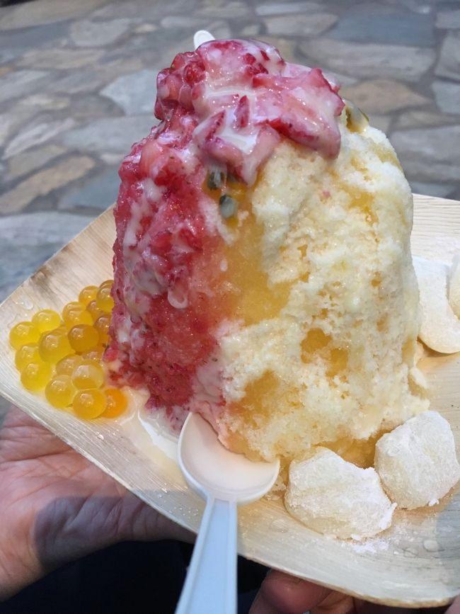 アイランドヴィンテージのかき氷。トロピカルで美味しかった！