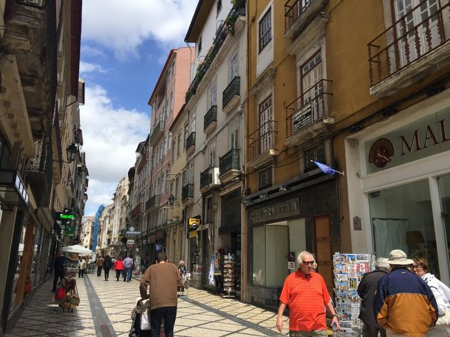 フェレイラ・ボルゲス通り