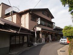 16：30、上千本に戻って本日のお宿、太鼓判さんに到着。