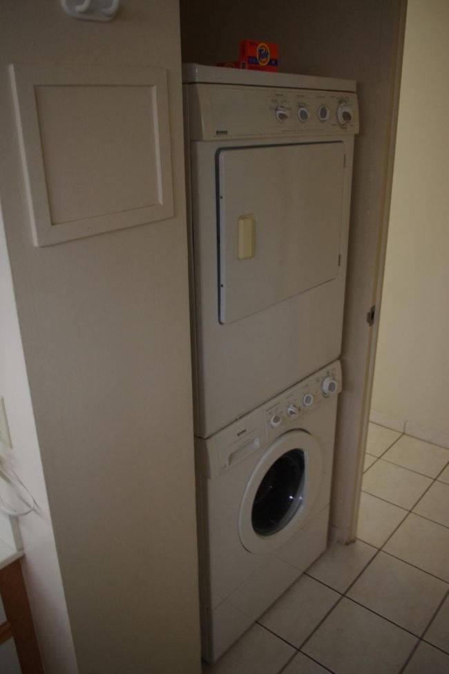 我が家は毎日洗濯＆乾燥機が必需品です。<br /><br />大型なので、大活躍！！