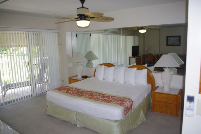 今回宿泊費用は４泊で＄1100位だったと記憶してます。閑散期より高いと、いうより全般に値上がりしていると思います。<br /><br />７年前パシフィックモナークは、１泊　＄100位だったのが今は、＄230くらいします。需要と供給のバランスが崩れているのか。。<br /><br />国内も都市部のビジネスホテルの高騰が続いていますね。中国パワーか？