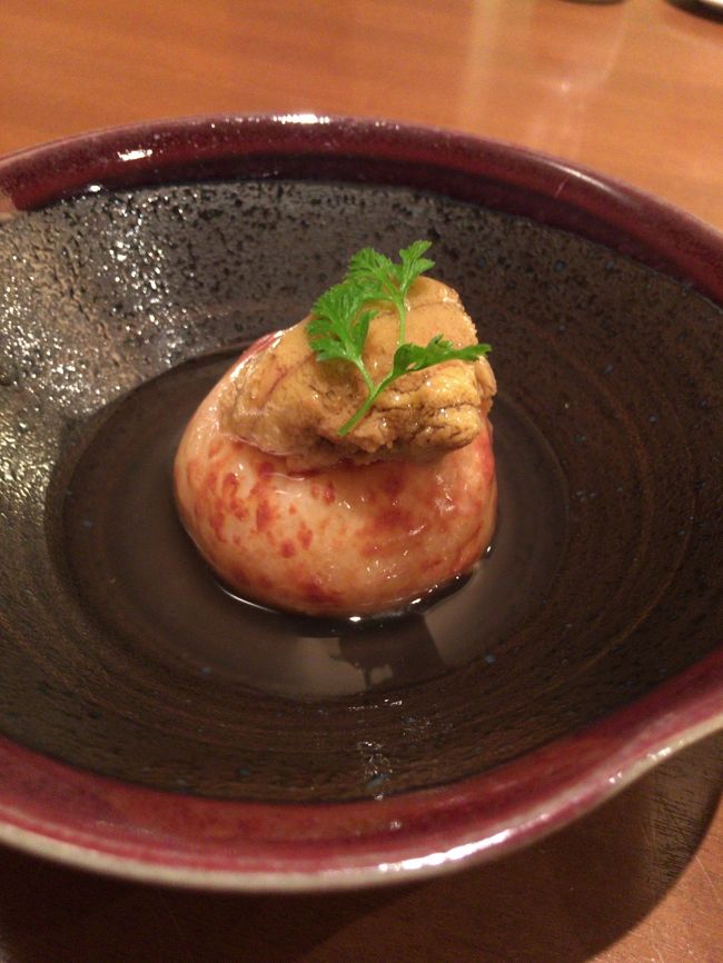うに大福とか。ちょっと変わったのを頼んでみました。