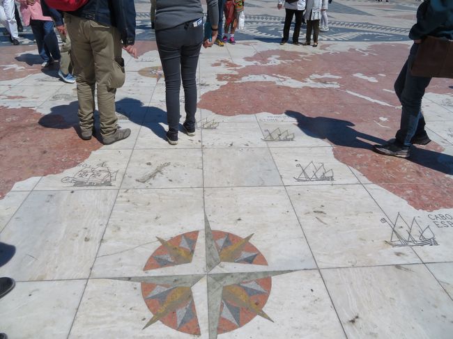 モニュメントの上から全体を見たかったな……