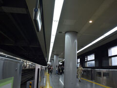 品川駅で下りました。