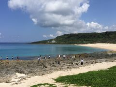 次に現れるのが「砂島」という場所（多分）。
海は綺麗です。
でも、眺めるだけなので、早々に先へ進みます。
