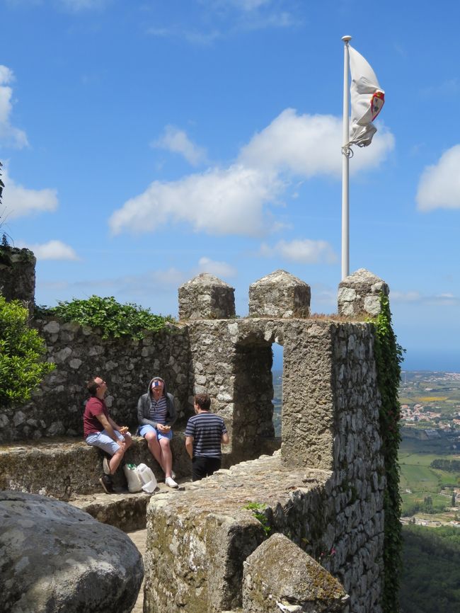 途中の見張り台みたいな所