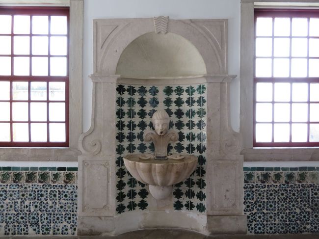 フラッシュ禁止で撮影はOKです