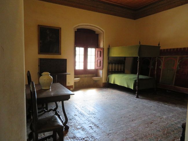 幽閉された方が過ごした部屋みたいな説明があったと思います