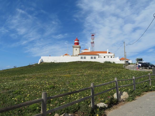 本当にいいお天気で、典型的な岬の灯台の風景が広がります。