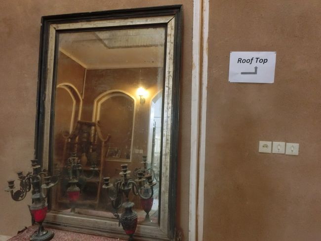 で、このホステルにわざわざ来たのは、別にここに泊まるためではありません。<br />Roof Top、すなわち屋上に上がるためです。