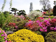 大桑原つつじ園

300年ほど前、庄屋さん(渡辺宗一郎氏)が自分の屋敷内に鑑賞用としてつつじを植えたのが始まりとか？