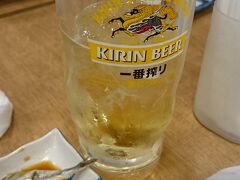 今回のごはんとお酒は飯能駅前の磯丸水産です。先ずは冷たい生ビールで乾杯します。
